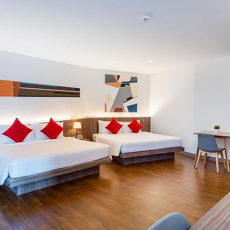 J Inspired Hotel Pattaya Luaran gambar