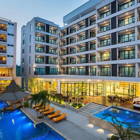 J Inspired Hotel Pattaya Luaran gambar