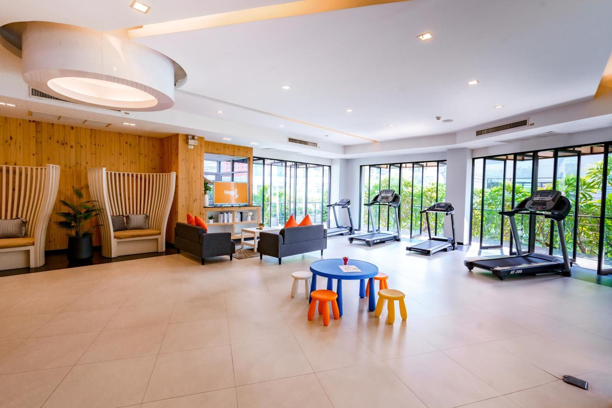 J Inspired Hotel Pattaya Luaran gambar