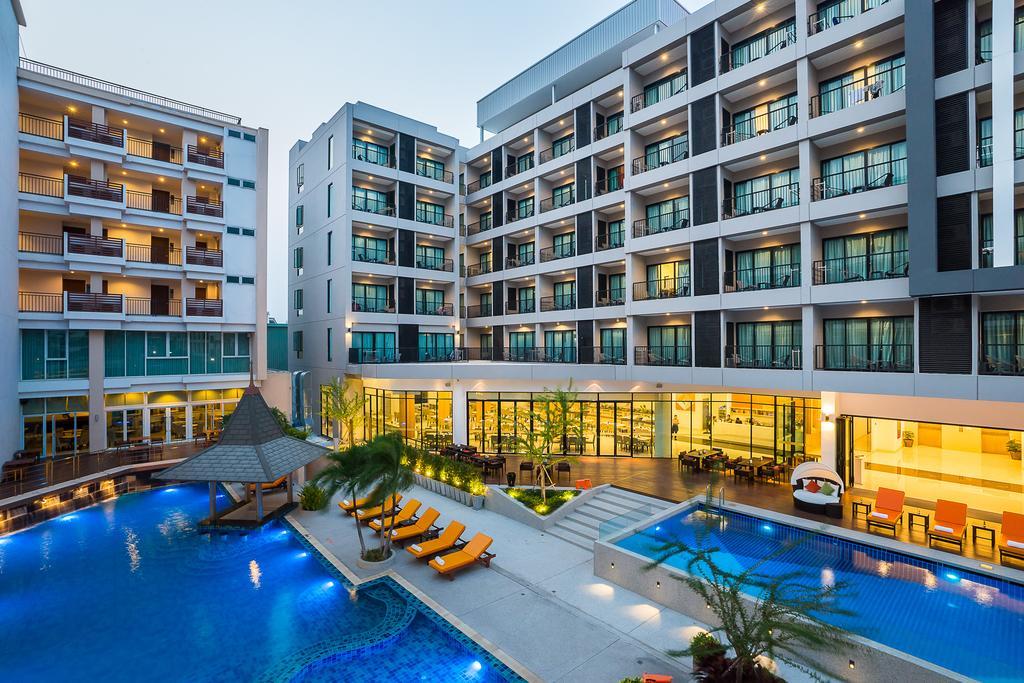 J Inspired Hotel Pattaya Luaran gambar